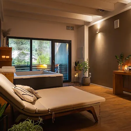 Con Privata Disponibile Su Richiesta דירה *